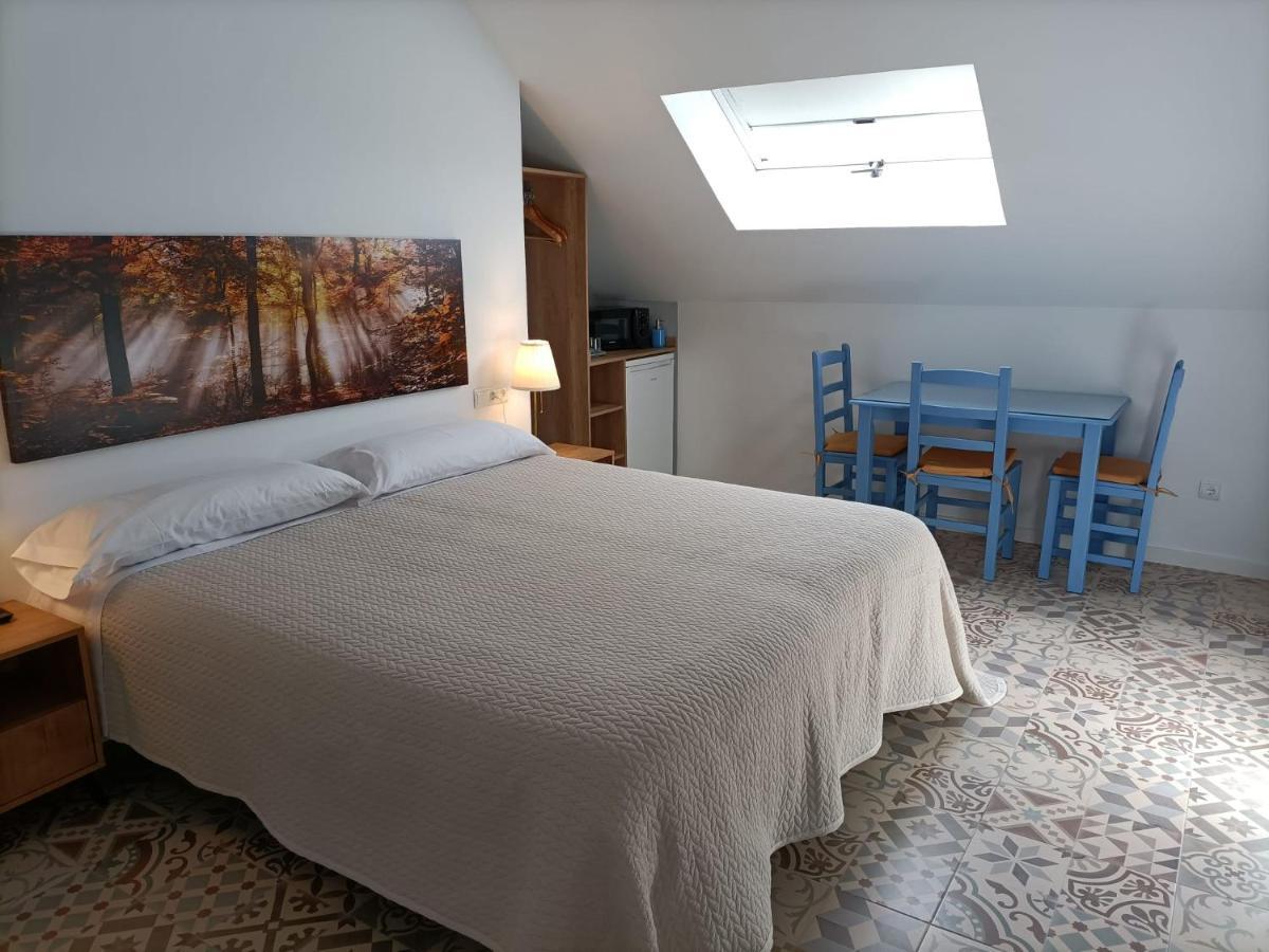 Hostal Las Encinas Villaviciosa de Odón Exteriér fotografie