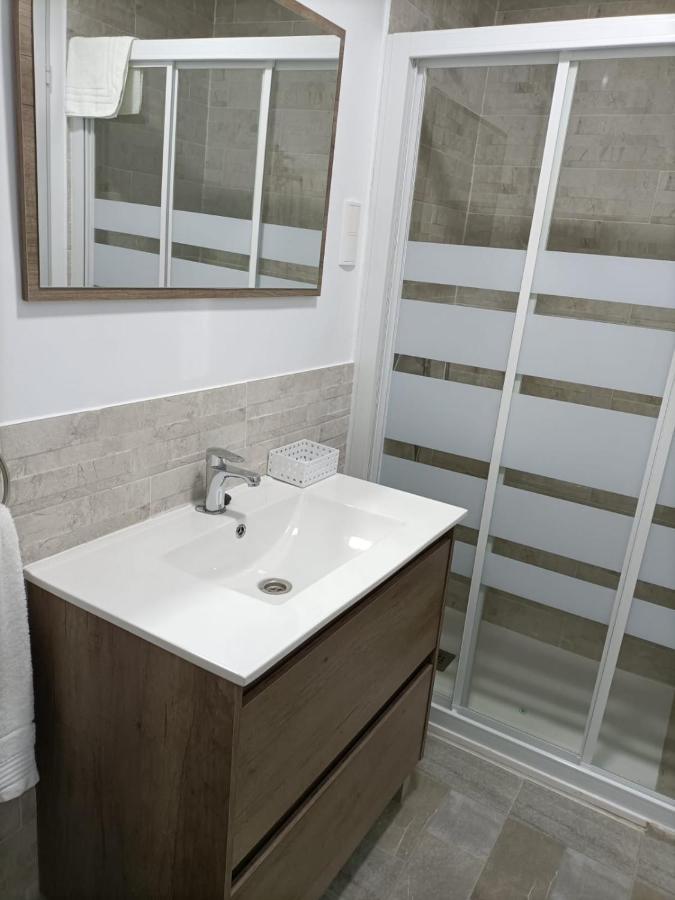 Hostal Las Encinas Villaviciosa de Odón Exteriér fotografie