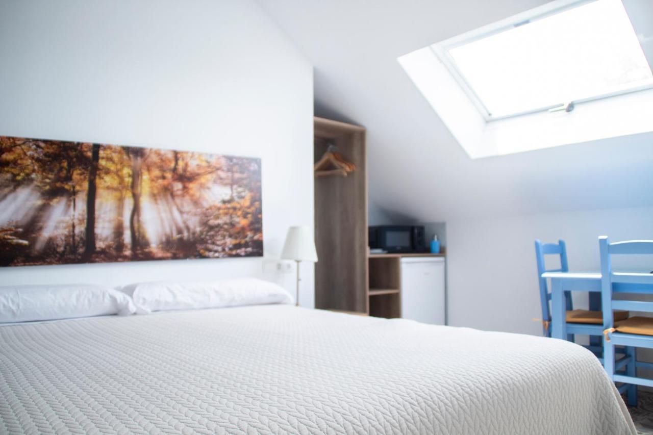 Hostal Las Encinas Villaviciosa de Odón Exteriér fotografie