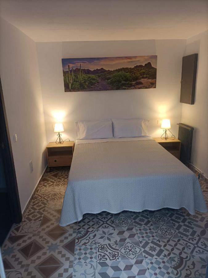 Hostal Las Encinas Villaviciosa de Odón Exteriér fotografie